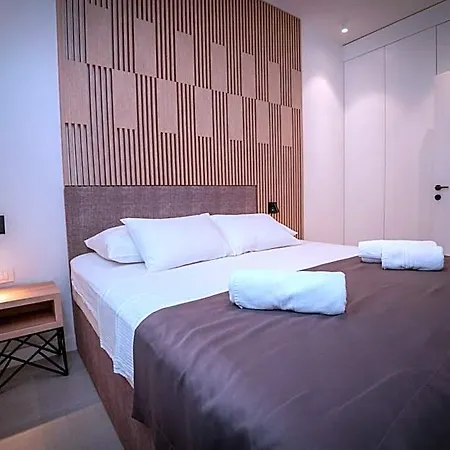 Hotel Malo