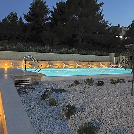 Malo Hotel 3*