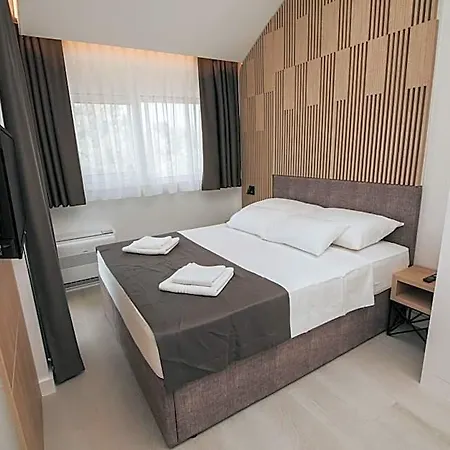 Malo Hotel