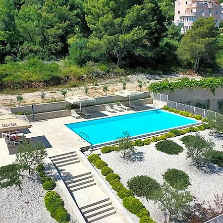 Malo Hotel Trogir